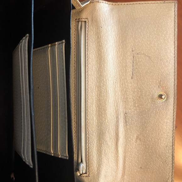 Gucci Wallet - Picture 2 of 7
